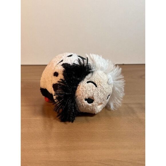 Cruella de Vil Villains Collection Disney Mini Tsum Tsum Plush 3.5" - Picture 2 of 8
